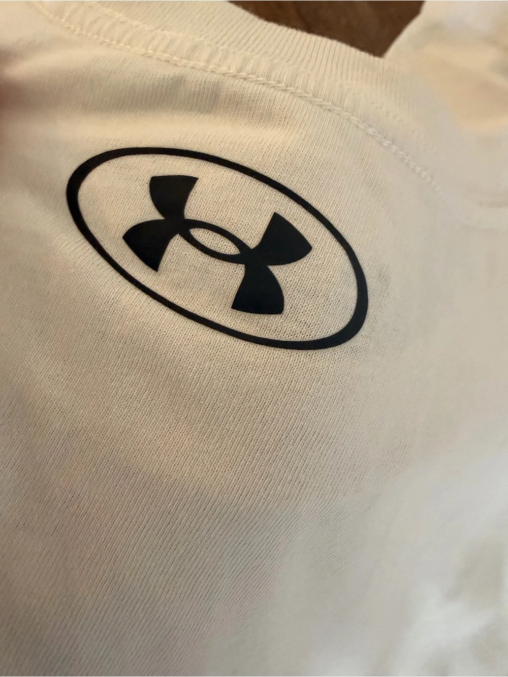 Under Armour Boys Bundle of 3, Tees and Shorts, Like New Condition